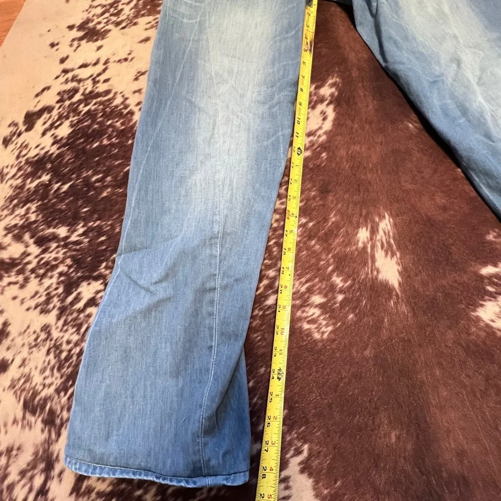 Vintage Levi’s engineered Jeans - Picture 5 of 11